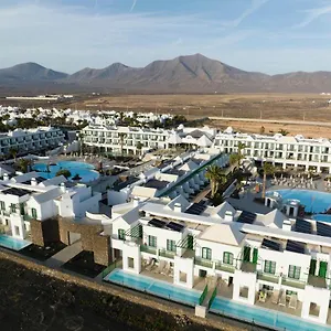 Mynd Yaiza 4*, Playa Blanca (Lanzarote) Spain