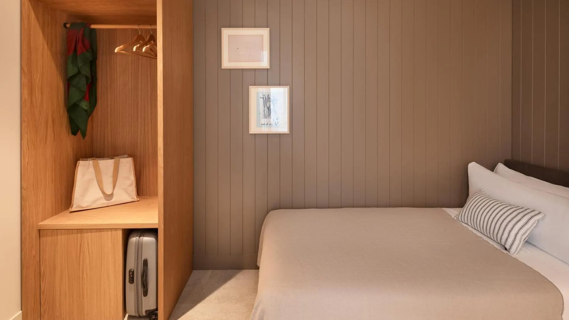 Hotel Casa Teva Барселона 0*,